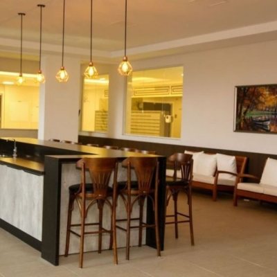 Apartamentos com 124m², 3 quartos, 1 suíte, 1 garagem, no bairro Centro em Palhoça