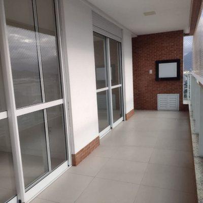 Apartamentos com 124m², 3 quartos, 1 suíte, 1 garagem, no bairro Centro em Palhoça