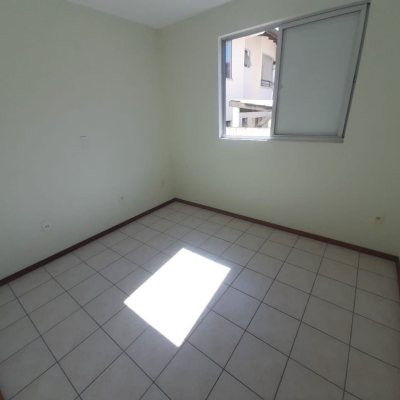 Apartamentos com 96m², 3 quartos, 1 suíte, 1 garagem, no bairro Estreito em Florianópolis