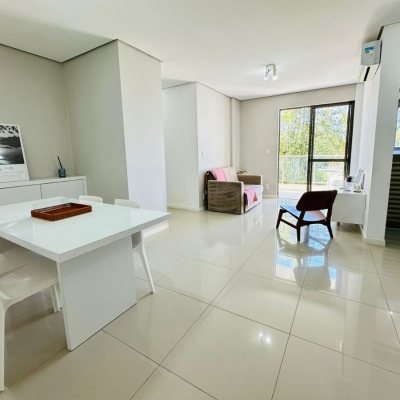 Apartamentos com 76m², 2 quartos, 1 suíte, 1 garagem, no bairro Campeche em Florianópolis