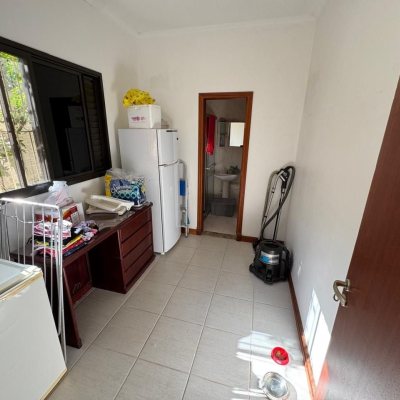 Casa em Condomínio com 361m², 5 quartos, 3 suítes, 4 garagens, no bairro Itacorubi em Florianópolis
