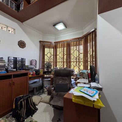 Casa em Condomínio com 361m², 5 quartos, 3 suítes, 4 garagens, no bairro Itacorubi em Florianópolis