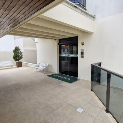 Apartamentos com 67m², 2 quartos, no bairro Centro em Florianópolis