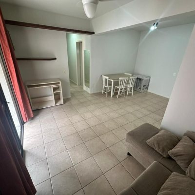 Apartamentos com 67m², 2 quartos, no bairro Centro em Florianópolis