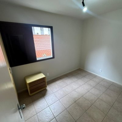 Apartamentos com 67m², 2 quartos, no bairro Centro em Florianópolis