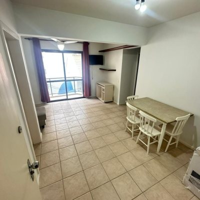 Apartamentos com 67m², 2 quartos, no bairro Centro em Florianópolis