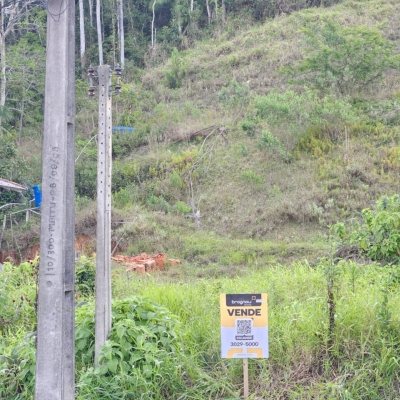 Terrenos Residenciais com 225m², no bairro Forquilhas em São José