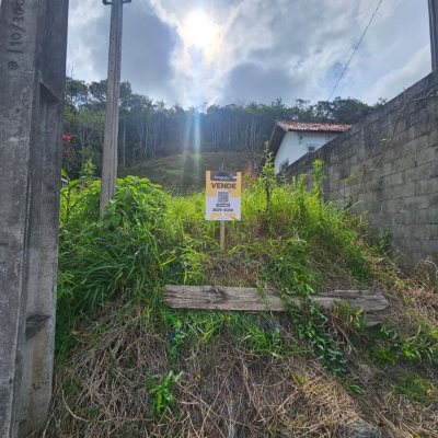 Terrenos Residenciais com 225m², no bairro Forquilhas em São José