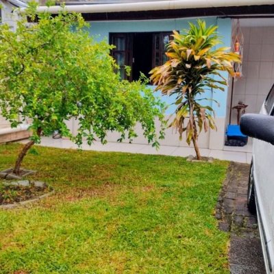 Casa Residencial com 53m², 2 quartos, 1 garagem, no bairro Vargem Do Bom Jesus em Florianópolis