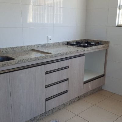 Casa Residencial com 102m², 2 quartos (sendo 2 suítes), 2 garagens, no bairro Campeche em Florianópolis