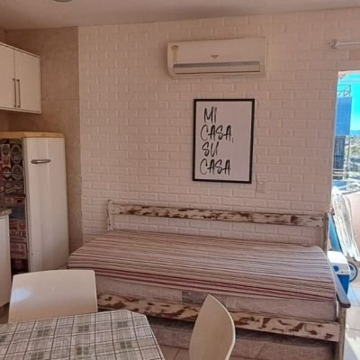 Apartamentos com 32m², 1 quarto, 1 garagem, no bairro Canasvieiras em Florianópolis