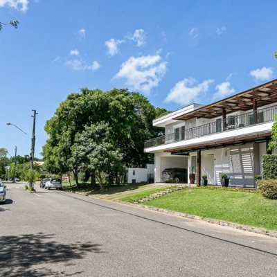 Casa em Condomínio com 542m², 4 quartos, 3 suítes, 2 garagens, no bairro Lagoa da conceição em Florianópolis
