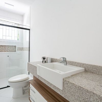 Casa em Condomínio com 542m², 4 quartos, 3 suítes, 2 garagens, no bairro Lagoa da conceição em Florianópolis