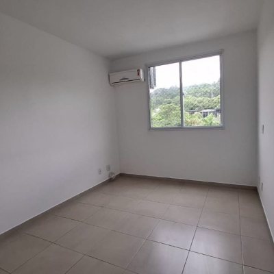 Apartamentos com 58m², 2 quartos, 2 garagens, no bairro Vargem Do Bom Jesus em Florianópolis