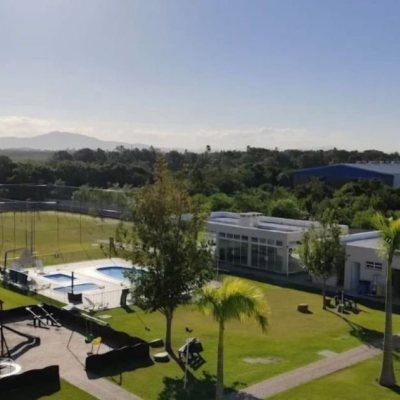 Apartamentos com 58m², 2 quartos, 2 garagens, no bairro Vargem Do Bom Jesus em Florianópolis