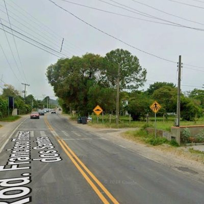 Terrenos Residenciais com 226m², no bairro Armação Do Pântano Do Sul em Florianópolis