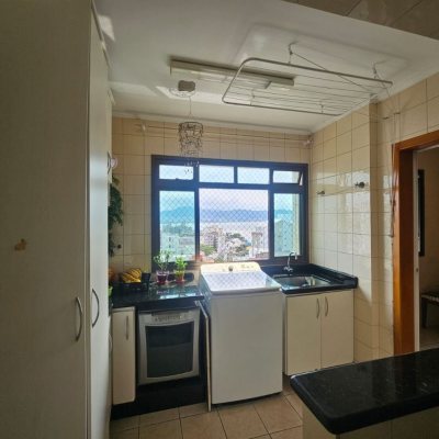 Apartamentos com 105m², 3 quartos, 1 suíte, 1 garagem, no bairro Coqueiros em Florianópolis