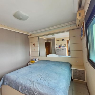 Apartamentos com 105m², 3 quartos, 1 suíte, 1 garagem, no bairro Coqueiros em Florianópolis