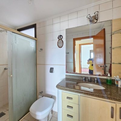 Apartamentos com 105m², 3 quartos, 1 suíte, 1 garagem, no bairro Coqueiros em Florianópolis