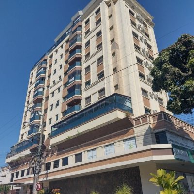 Apartamentos com 105m², 3 quartos, 1 suíte, 1 garagem, no bairro Coqueiros em Florianópolis