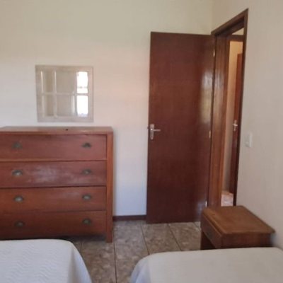 Casa Residencial com 123m², 3 quartos, 3 garagens, no bairro Ingleses do Rio Vermelho em Florianópolis