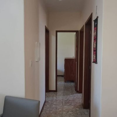 Casa Residencial com 123m², 3 quartos, 3 garagens, no bairro Ingleses do Rio Vermelho em Florianópolis