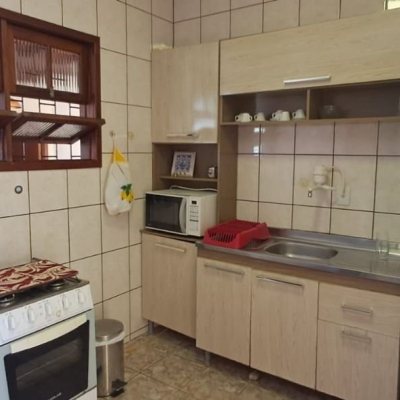 Casa Residencial com 123m², 3 quartos, 3 garagens, no bairro Ingleses do Rio Vermelho em Florianópolis