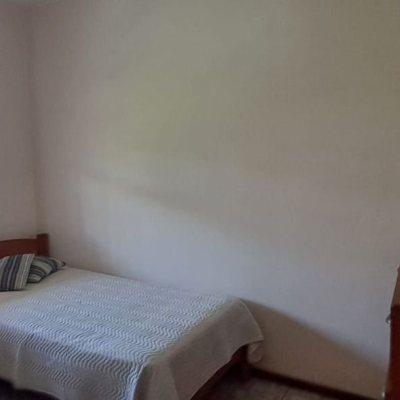 Casa Residencial com 123m², 3 quartos, 3 garagens, no bairro Ingleses do Rio Vermelho em Florianópolis