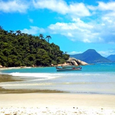 Casa Residencial com 182m², 3 quartos, 1 suíte, 1 garagem, no bairro Campeche em Florianópolis