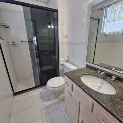 Apartamentos com 60m², 2 quartos, 1 suíte, 1 garagem, no bairro Centro em Florianópolis