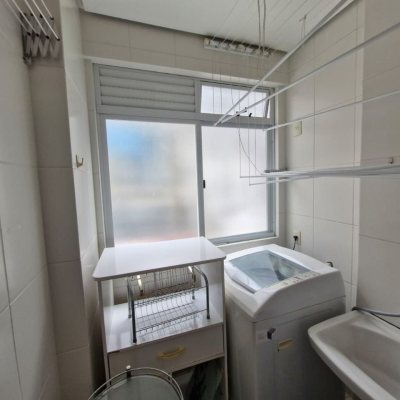 Apartamentos com 60m², 2 quartos, 1 suíte, 1 garagem, no bairro Centro em Florianópolis