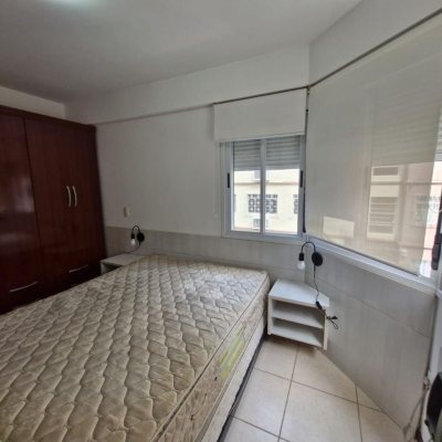 Apartamentos com 60m², 2 quartos, 1 suíte, 1 garagem, no bairro Centro em Florianópolis