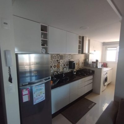 Apartamentos com 68m², 2 quartos, 1 suíte, 2 garagens, no bairro Barreiros em São José