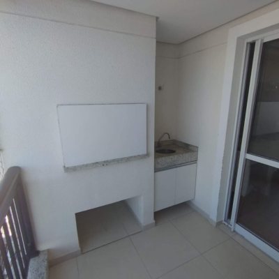 Apartamentos com 68m², 2 quartos, 1 suíte, 2 garagens, no bairro Barreiros em São José