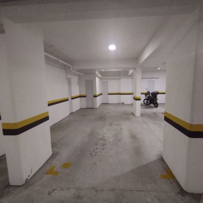 Apartamentos com 68m², 2 quartos, 1 suíte, 2 garagens, no bairro Barreiros em São José