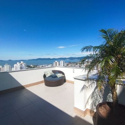 Apartamentos com 68m², 2 quartos, 1 suíte, 2 garagens, no bairro Barreiros em São José