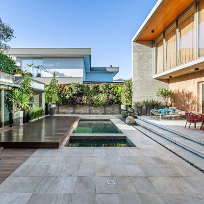 Casa em Condomínio com 842m², 4 quartos, 4 suítes, 5 garagens, no bairro Cacupé em Florianópolis