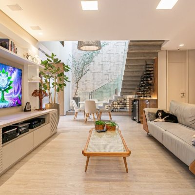 Casa em Condomínio com 842m², 4 quartos, 4 suítes, 5 garagens, no bairro Cacupé em Florianópolis