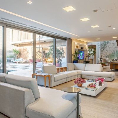 Casa em Condomínio com 842m², 4 quartos, 4 suítes, 5 garagens, no bairro Cacupé em Florianópolis