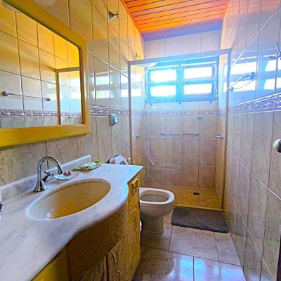 Casa Residencial com 153m², 3 quartos, 1 suíte, 1 garagem, no bairro Ingleses em Florianópolis