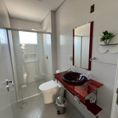 Apartamentos com 69m², 3 quartos, 2 suítes, 1 garagem, no bairro Palmas em Governador Celso Ramos