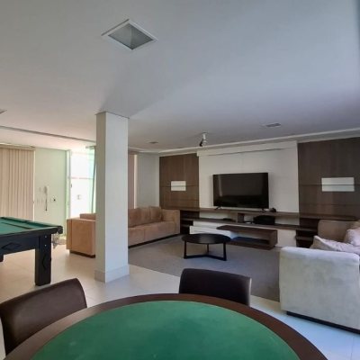 Apartamentos com 75m², 2 quartos, 1 suíte, 2 garagens, no bairro Centro em Florianópolis