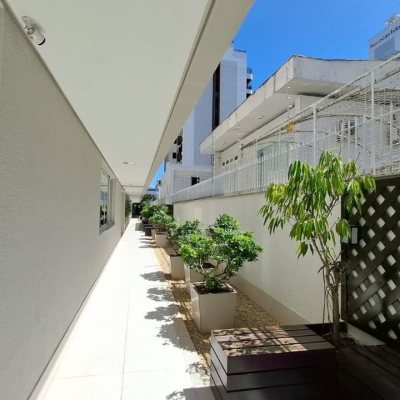 Apartamentos com 75m², 2 quartos, 1 suíte, 2 garagens, no bairro Centro em Florianópolis