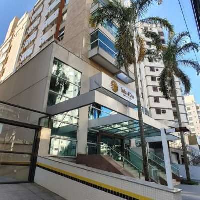 Apartamentos com 75m², 2 quartos, 1 suíte, 2 garagens, no bairro Centro em Florianópolis
