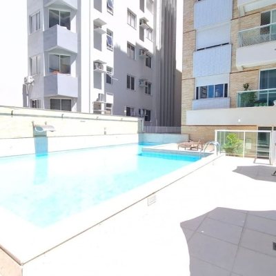 Apartamentos com 75m², 2 quartos, 1 suíte, 2 garagens, no bairro Centro em Florianópolis