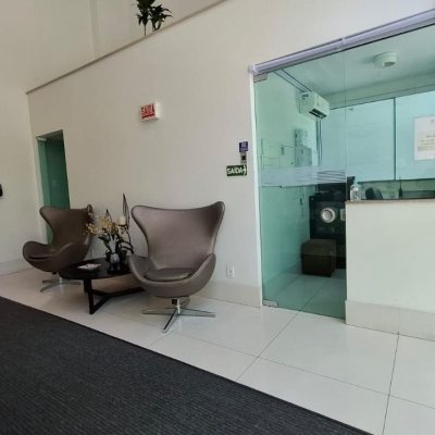 Apartamentos com 75m², 2 quartos, 1 suíte, 2 garagens, no bairro Centro em Florianópolis