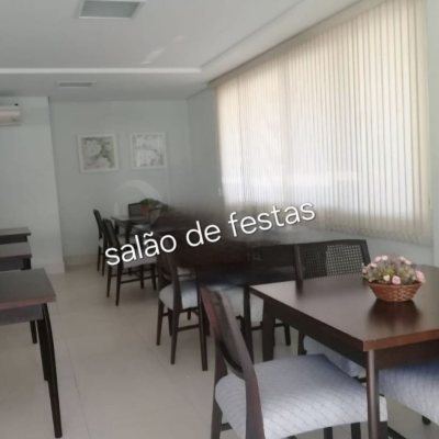 Apartamentos com 75m², 2 quartos, 1 suíte, 2 garagens, no bairro Centro em Florianópolis