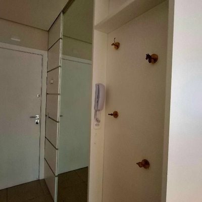Apartamentos com 75m², 2 quartos, 1 suíte, 2 garagens, no bairro Centro em Florianópolis