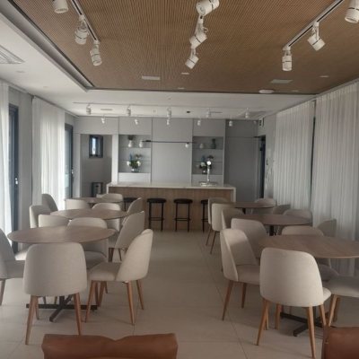 Apartamentos com 79m², 2 quartos, 2 suítes, 1 garagem, no bairro Estreito em Florianópolis