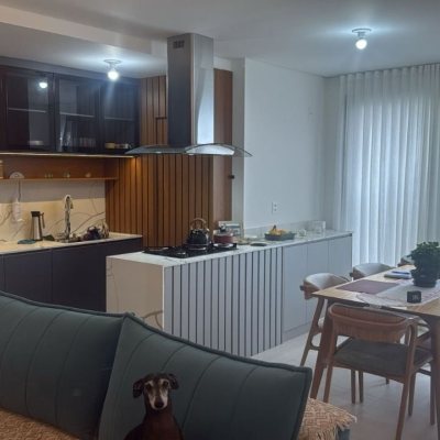 Apartamentos com 79m², 2 quartos, 2 suítes, 1 garagem, no bairro Estreito em Florianópolis